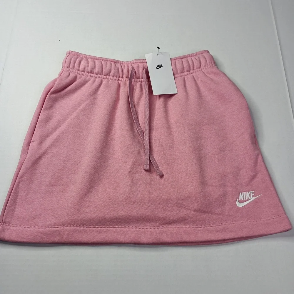 Nike Skirt Women's Size‎ XS Pink Sportswear Club Fleece Mid-Rise HV2344-699